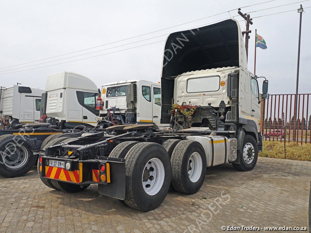 2016 Hino 700 double diff truck tractor